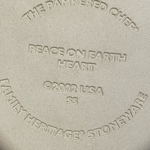 Pampered Chef Peace on Earth Mold - Picture 5 of 6